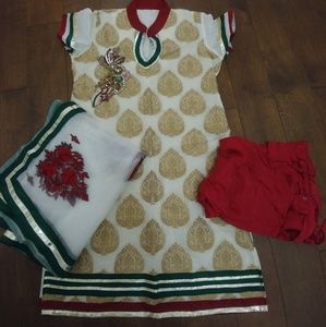 Indian Dress with skinny bottom with duppatta